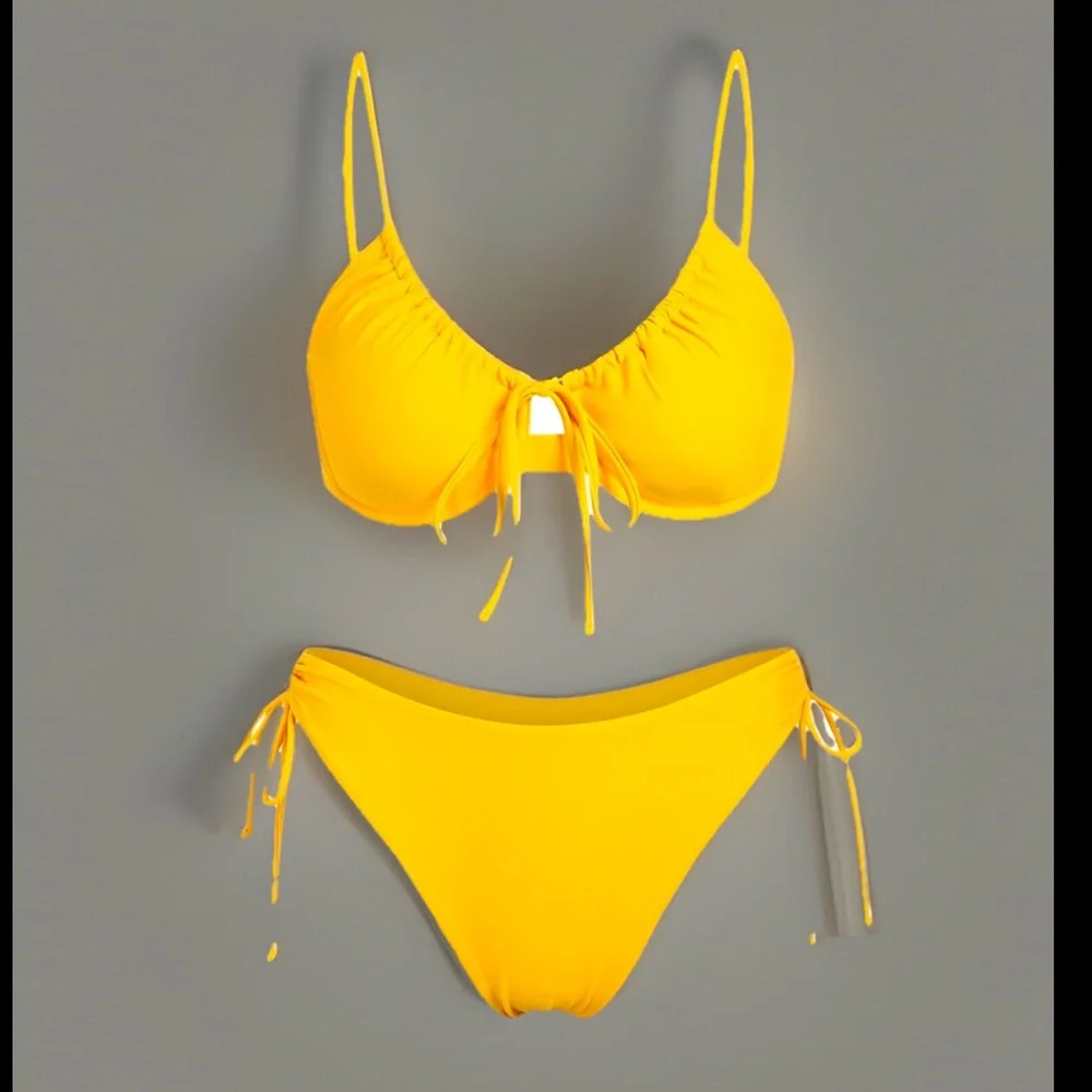 Yellow 2Pc Bikini Set Underwire Padded Top Back Cheeky Bathing Suit Sz L 8/10